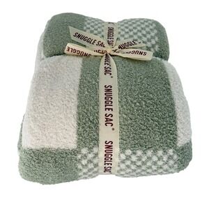 SNUGGLE SAC Plush Throw Blanket Green‎ White Checkered Cozy Soft Gift